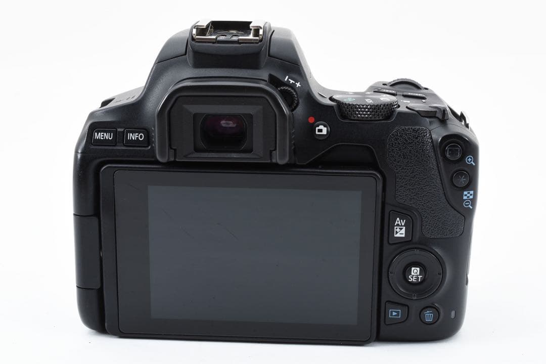 デジタル一眼レフカメラcanon kiss x10 標準&望遠ダブルレンズセット