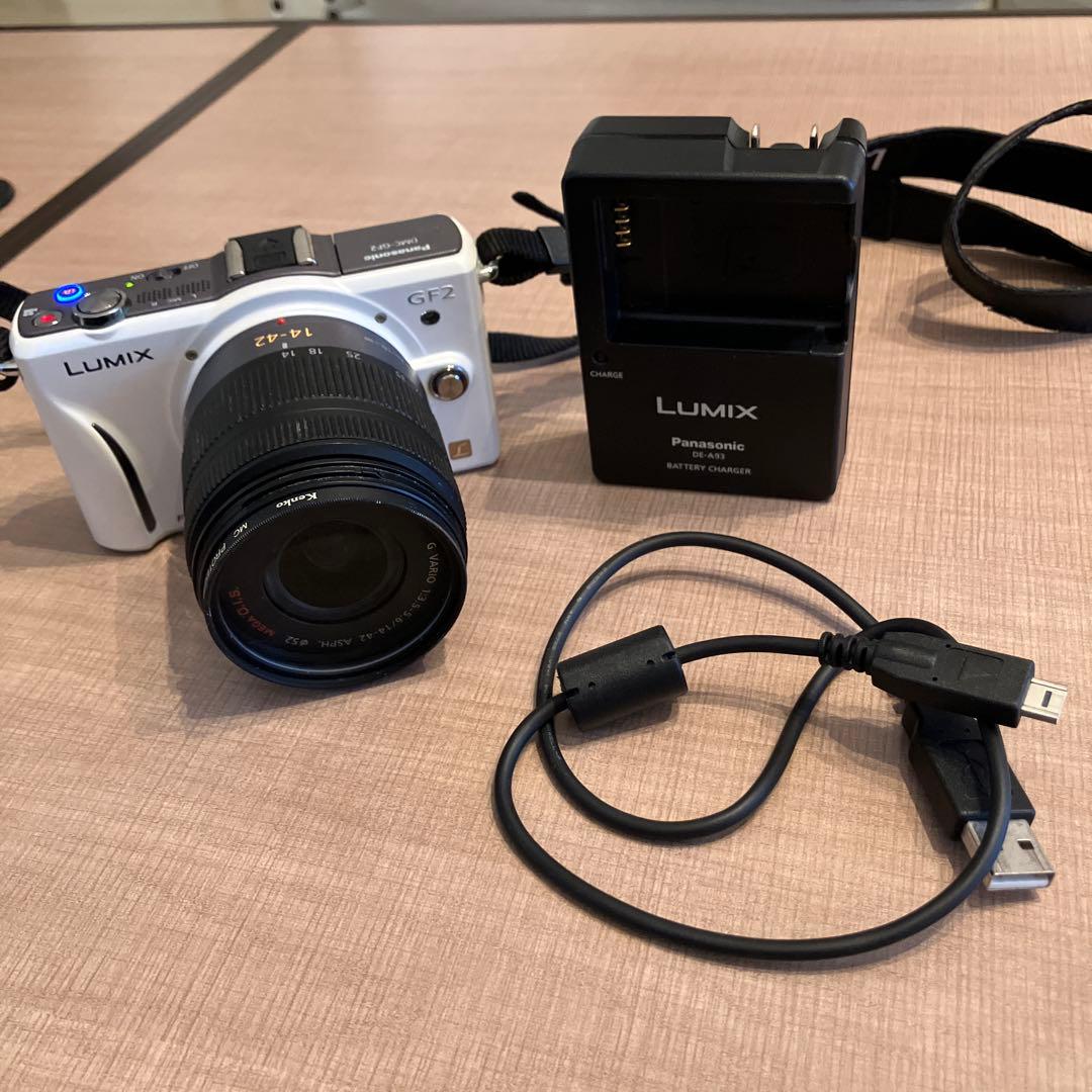 Panasonic パナソニック　DMC-GF2 LUMIX デジタルカメラ
