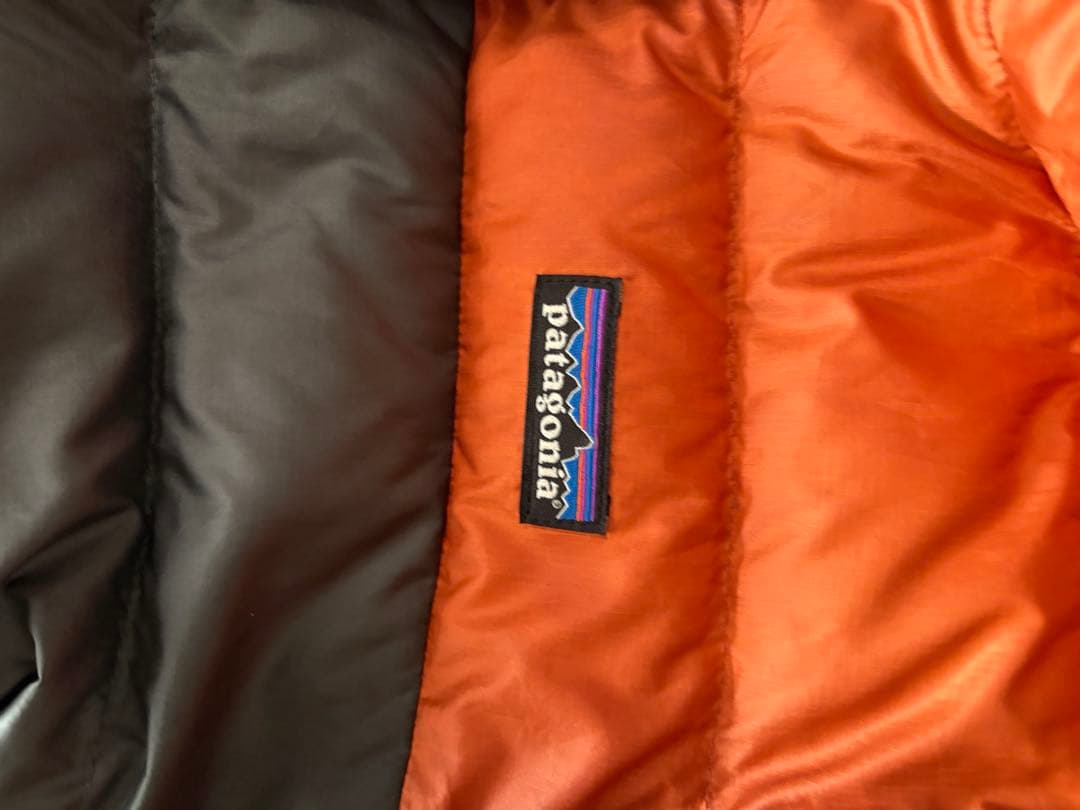 patagonia フード付きダウンジャケット オレンジ・グレー