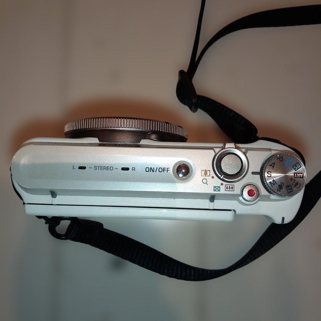 デジタルカメラ CASIO EXILIM HS EX ZR1300