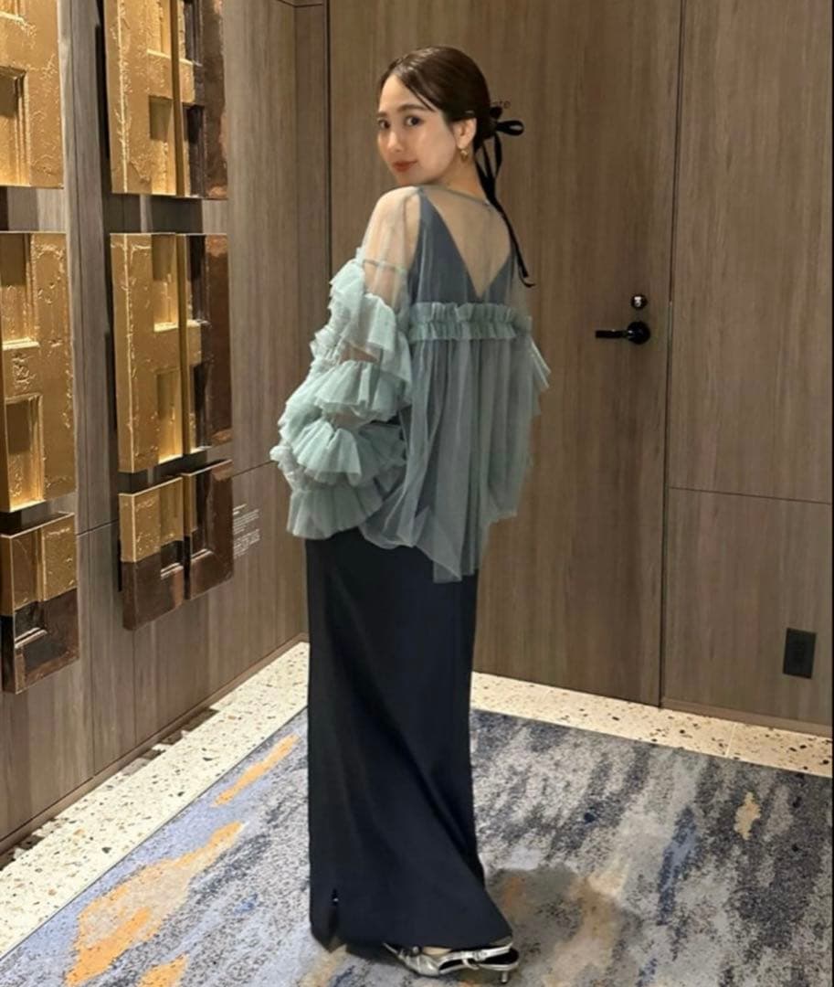 【新品タグ付き】ANDRESD デコラティブチュールトップス フリルブラウス緑