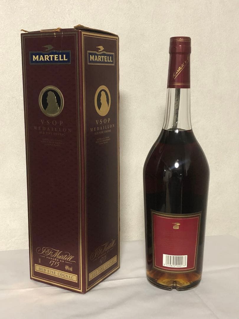 マーテル コニャック V.S.O.P MEDAILLON 1L 40度　未開栓