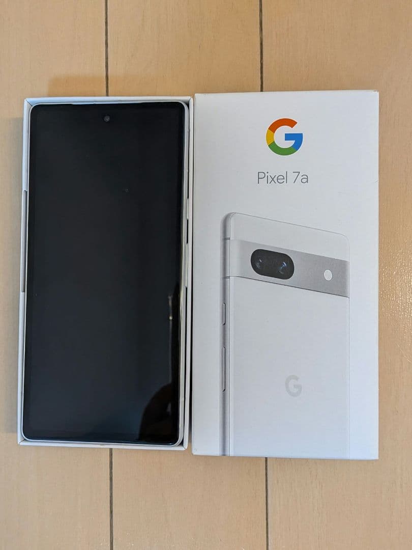 Pixel 7a おまけ付きの美品です。