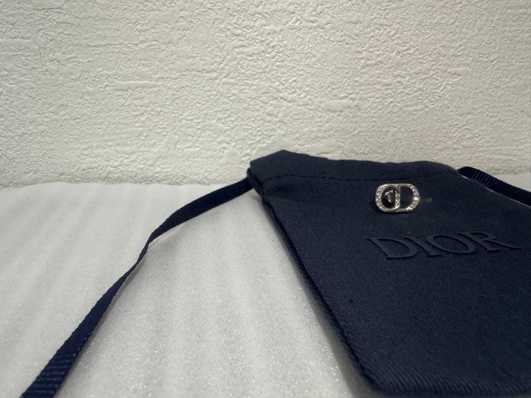 美品Dior ディオールCDロゴクリスタル ピアス シルバー925【片耳用】単品