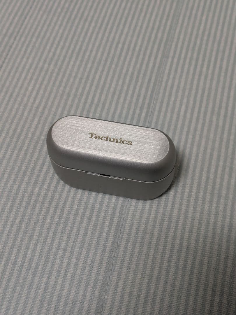 極美品 Technics AZ80 ワイヤレスイヤホン シルバー