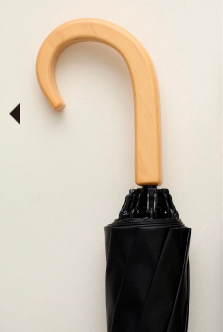 サンバリア100／折りたたみ日傘 2段折 黒