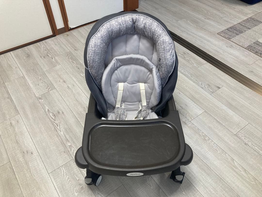 まゆみ　Aprica ユラリズム オートライト