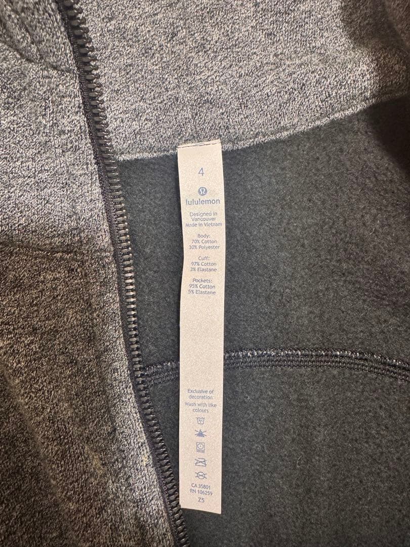 lululemon SCUBA フーディ　グレー パーカー サイズ4