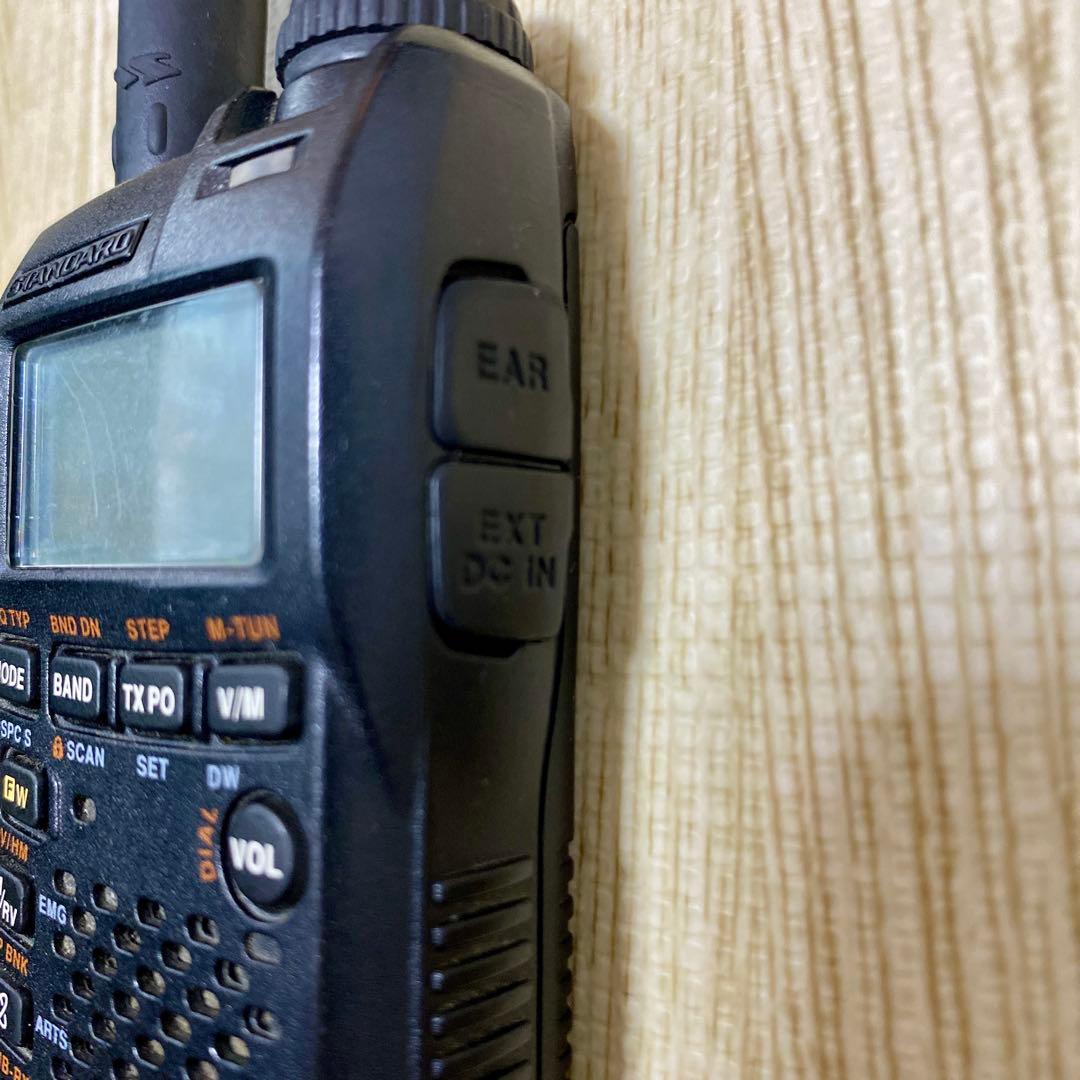 スタンダード FM トランシーバー VX-3