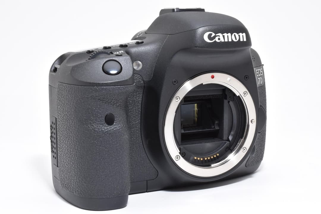 ■ほぼ新品■ キヤノン EOS 7D #C679