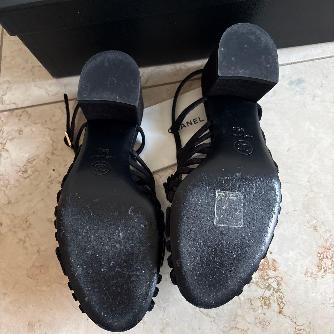 CHANEL ブラック フラワーサンダル