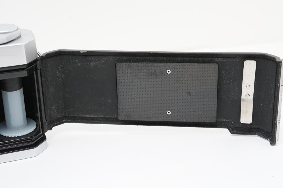 ＜動作＞Nikomat FTN レンズ付き