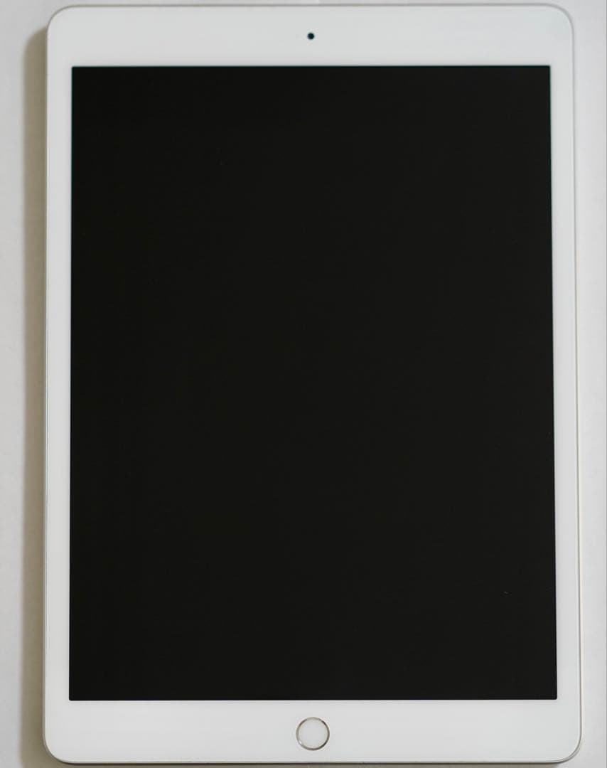 Apple iPad 【第8世代】32GBシルバー Wi-Fi