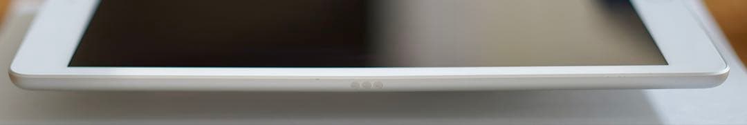 Apple iPad 【第8世代】32GBシルバー Wi-Fi