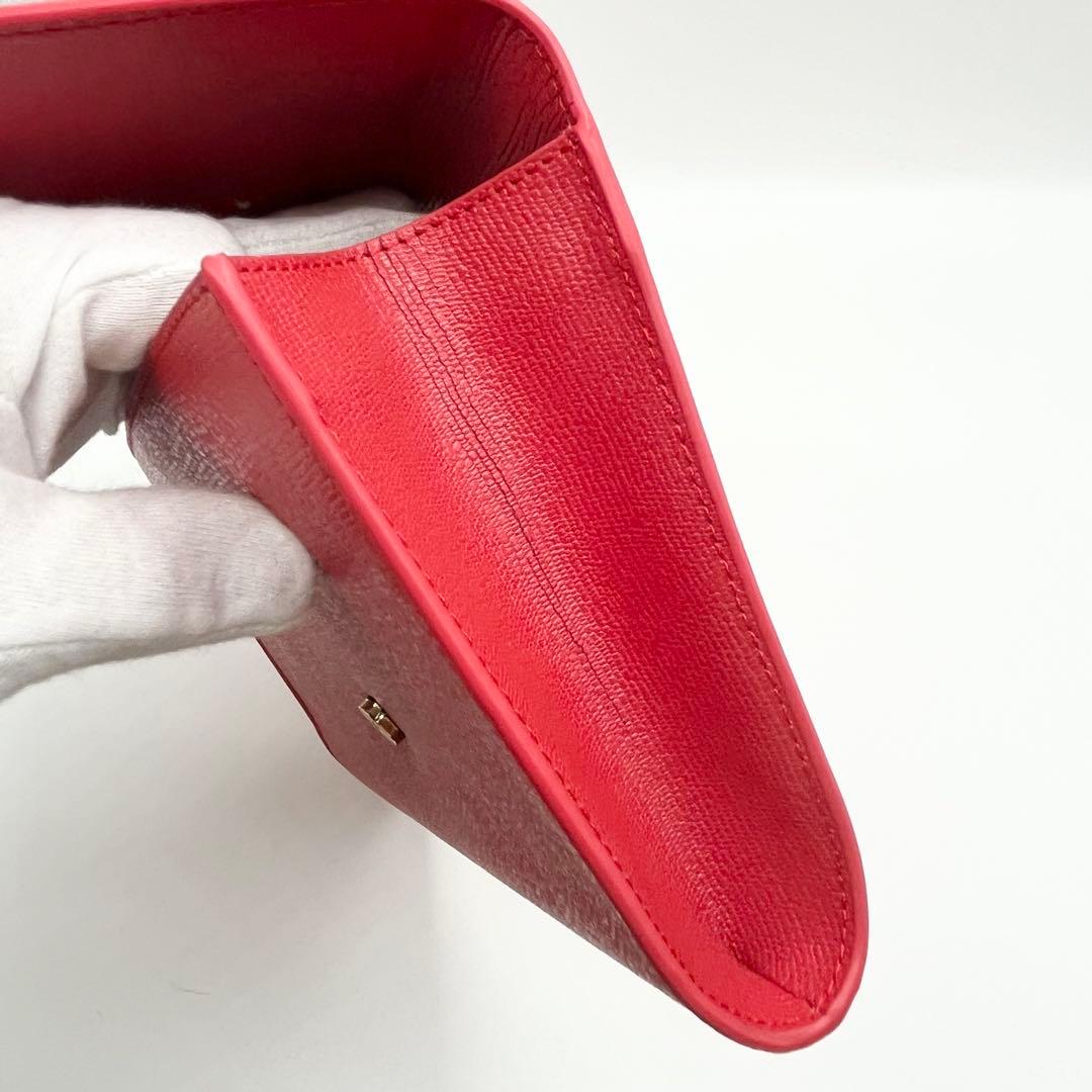 【希少】イヴ・サンローラン　クラッチバッグ　Yライン レッド　レア