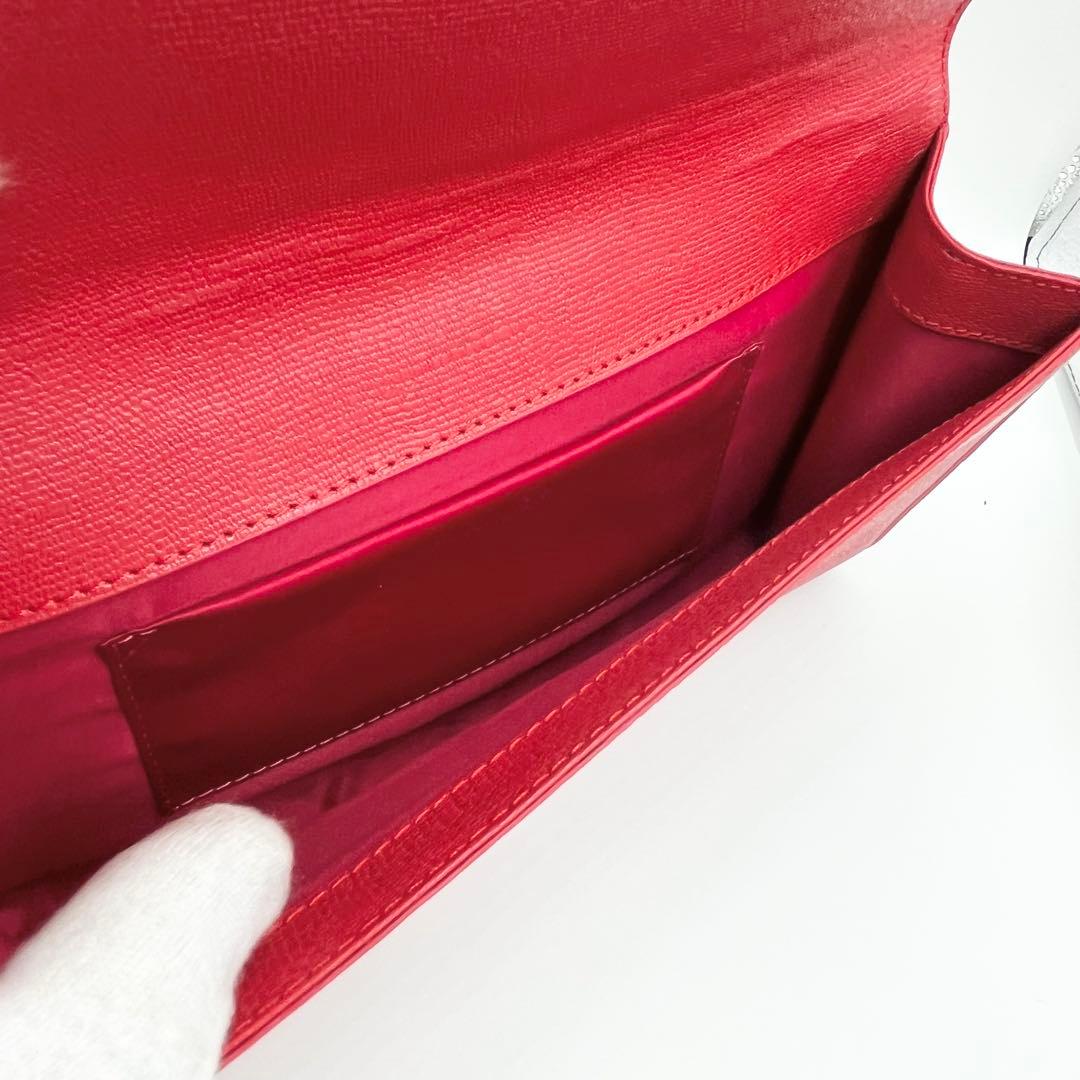 【希少】イヴ・サンローラン　クラッチバッグ　Yライン レッド　レア