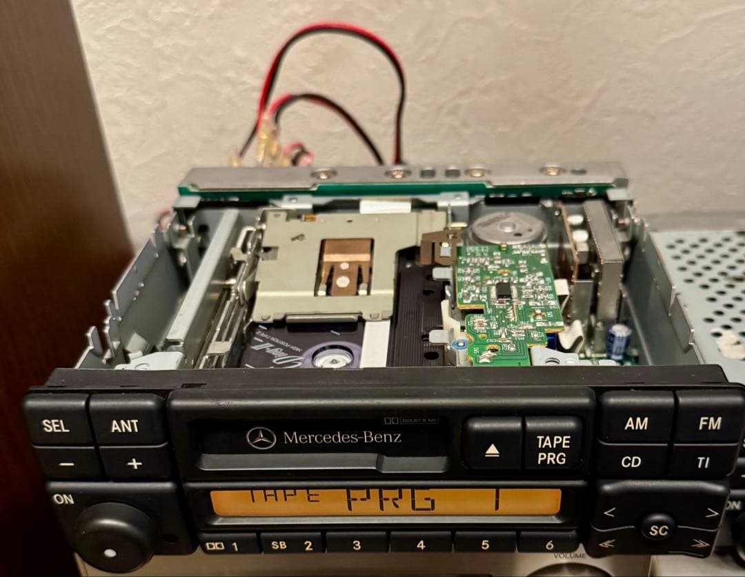 動作確認済整備品！旧車メルセデス純正カーオーディオW124 W140 R129