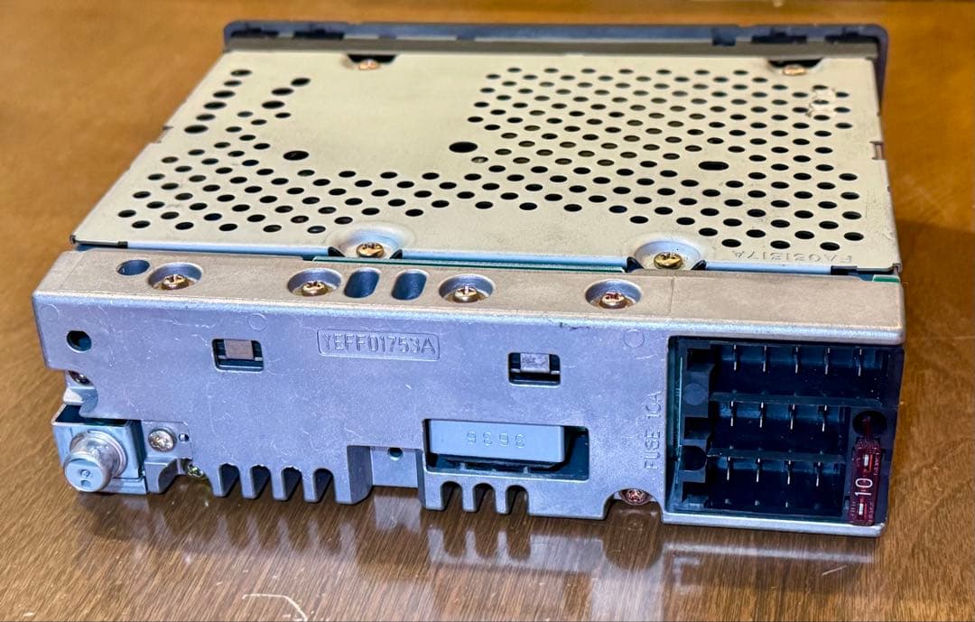 動作確認済整備品！旧車メルセデス純正カーオーディオW124 W140 R129