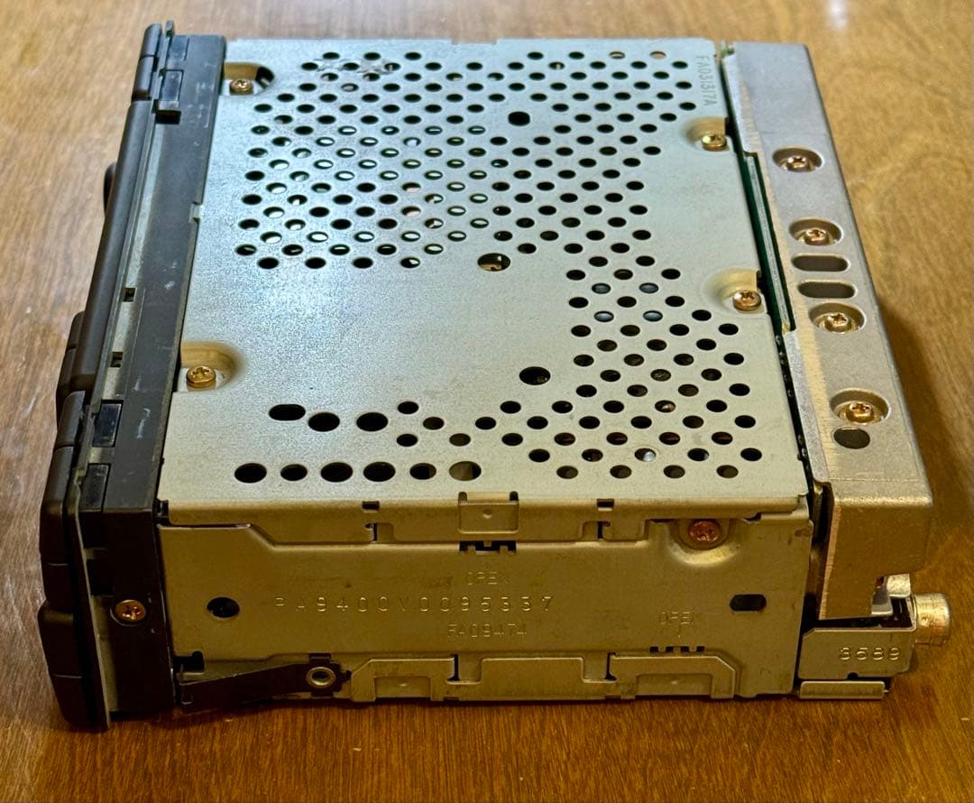 動作確認済整備品！旧車メルセデス純正カーオーディオW124 W140 R129