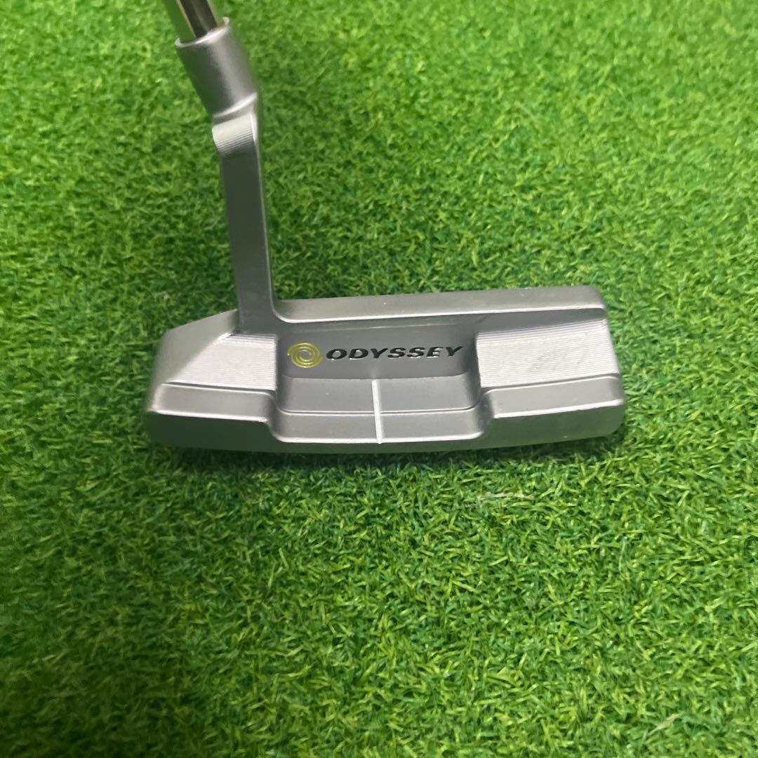 ODYSSEY メンズパター ２本セット　SuperStroke グリップ付き