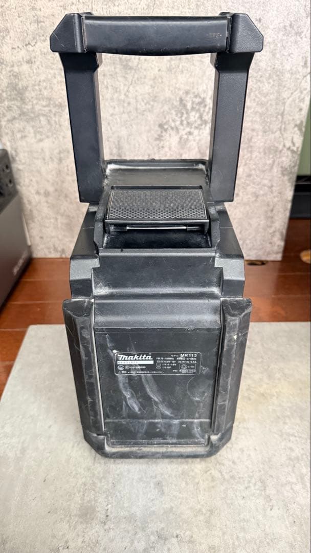 Makita Bluetooth ワイヤレスステレオラジオ　MR113