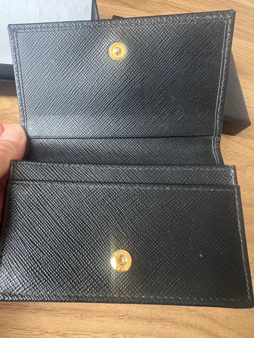 PRADA サフィアーノレザー 名刺入れ