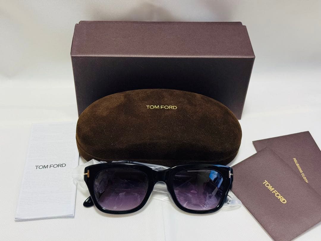 トムフォード サングラス アジアンフィット スノードン TF0237D 01B