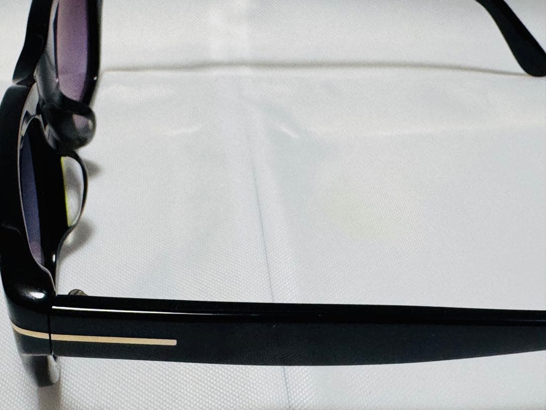 トムフォード サングラス アジアンフィット スノードン TF0237D 01B