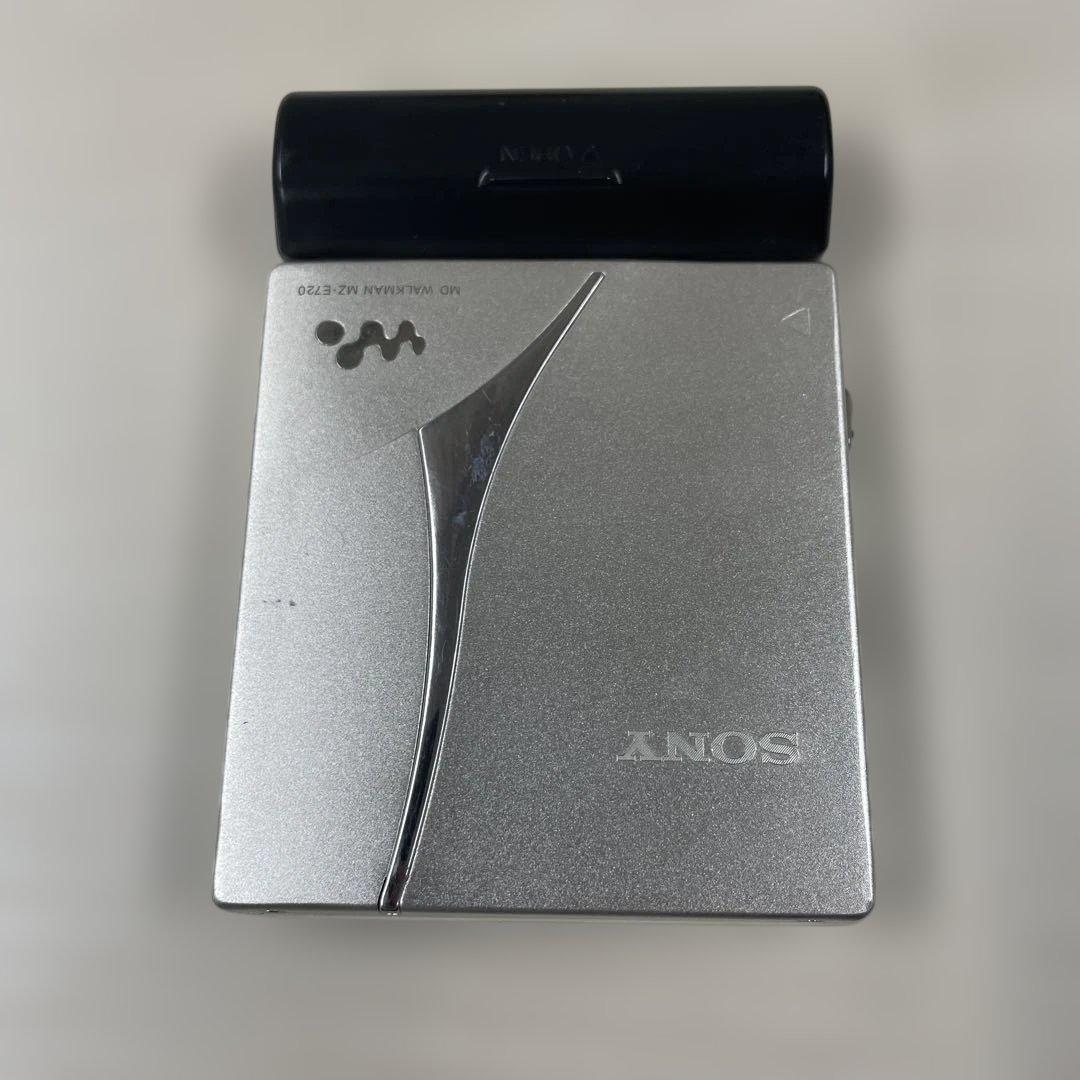 SONY WALKMAN ポータブルMDプレーヤー　MZ-E720