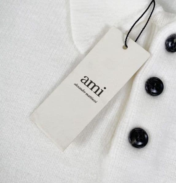 AMI PARIS ホワイト ポロセーター ハート刺繍