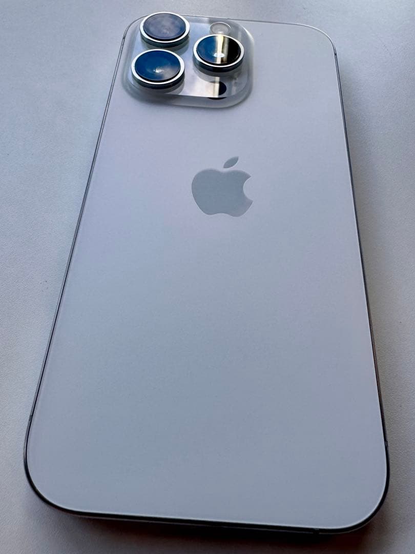 【超美品】Apple iPhone 16Pro 256GB ホワイトチタン箱付き