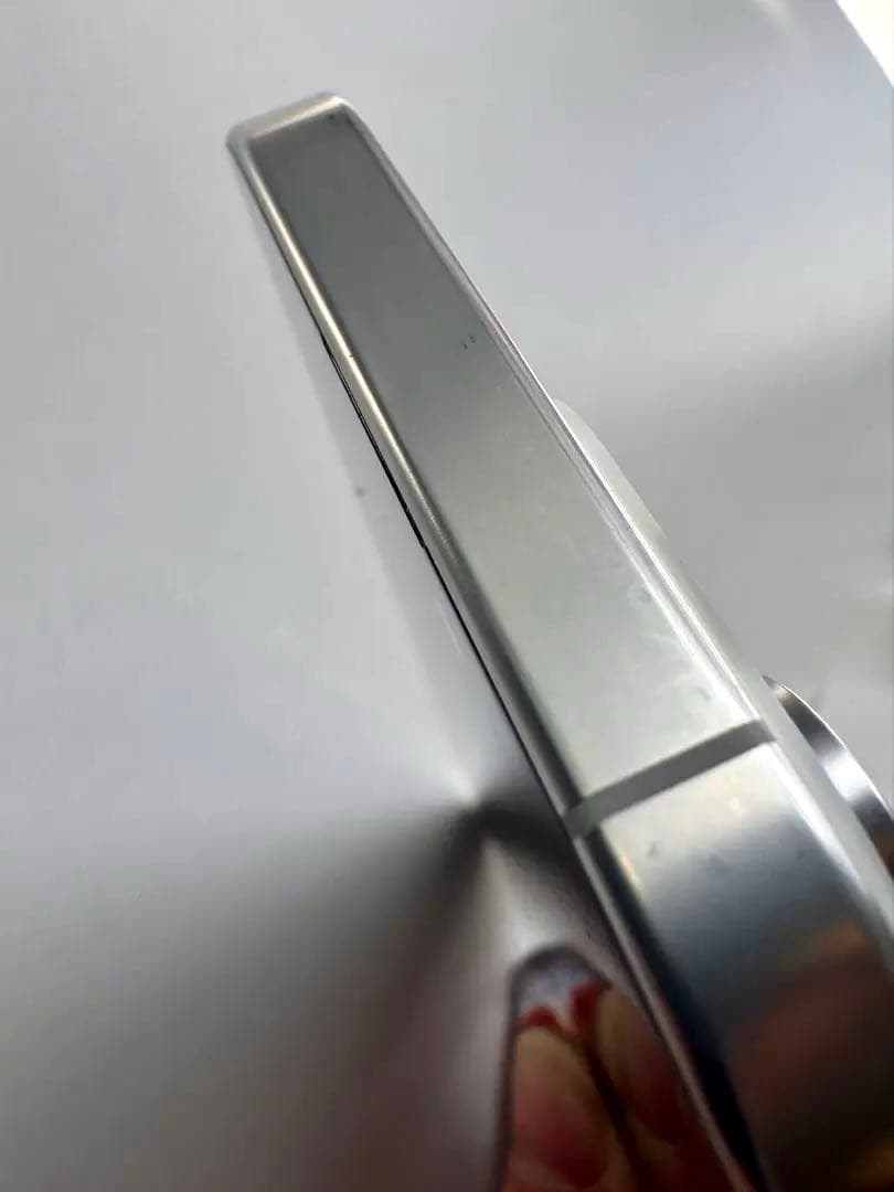 【超美品】Apple iPhone 16Pro 256GB ホワイトチタン箱付き