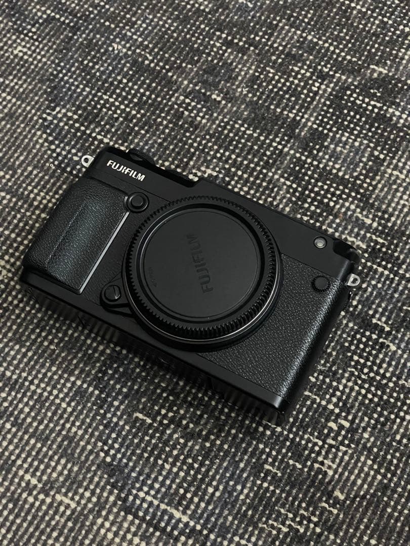 FUJIFILM GFX 50R 富士フイルム ミラーレスカメラ 中判