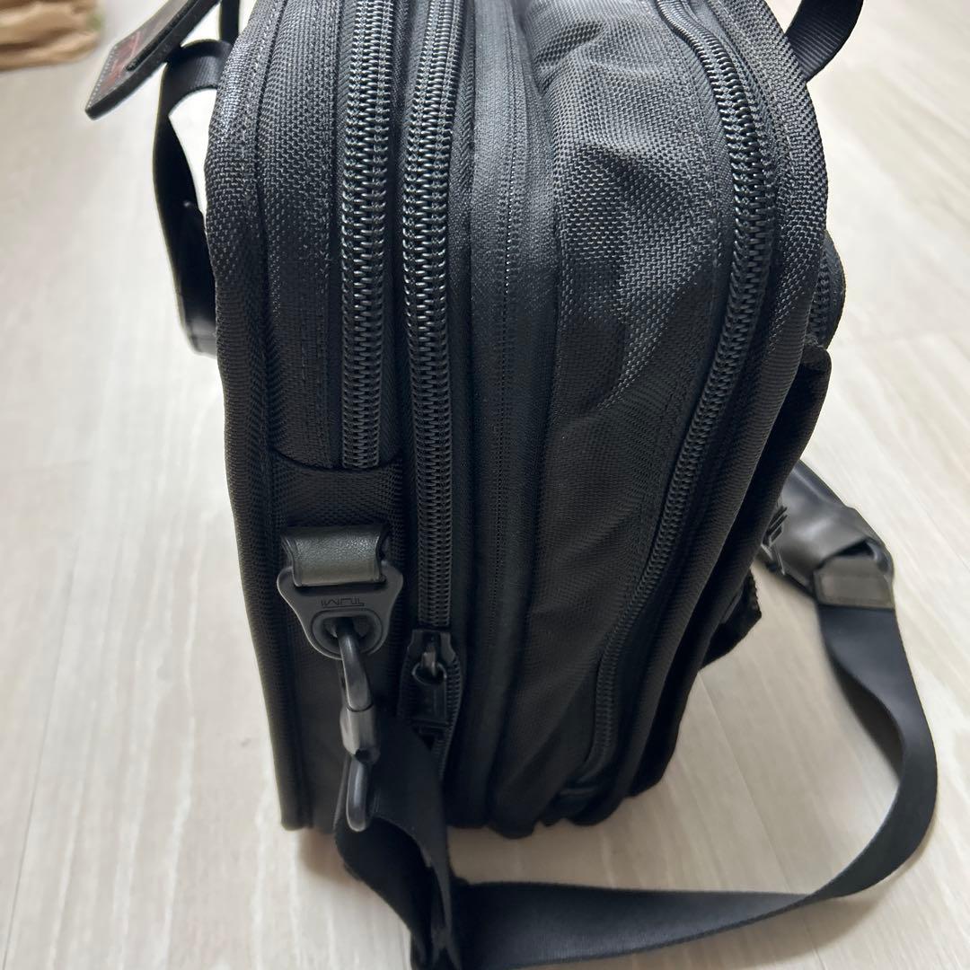 TUMI ブラック ビジネスバッグ美品