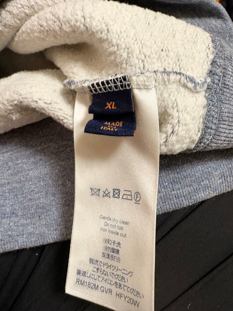 ルイヴィトン　トレーナー