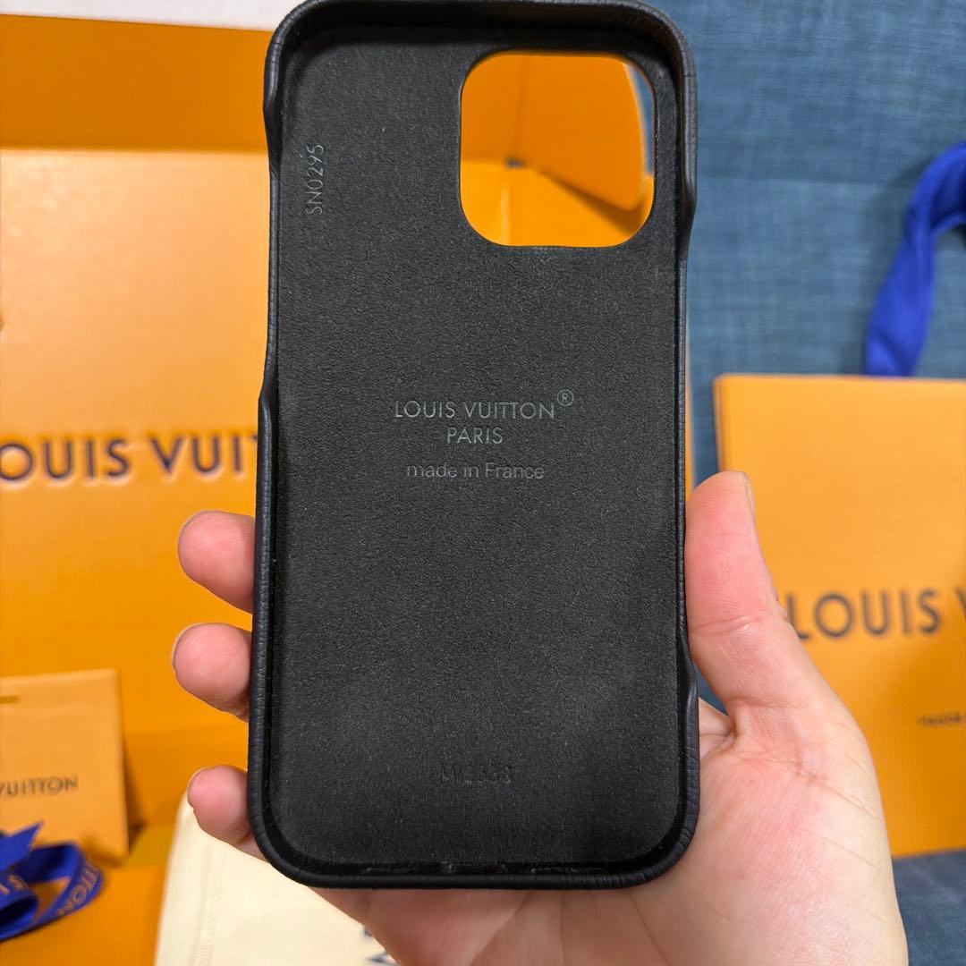 3日のみ使用 iphone16promax ルイヴィトン バンパーケース