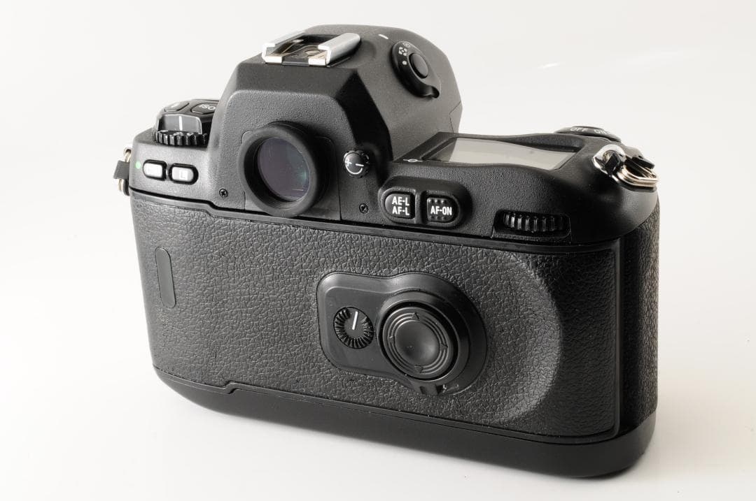 【美品】 ニコン Nikon F100 ボディ