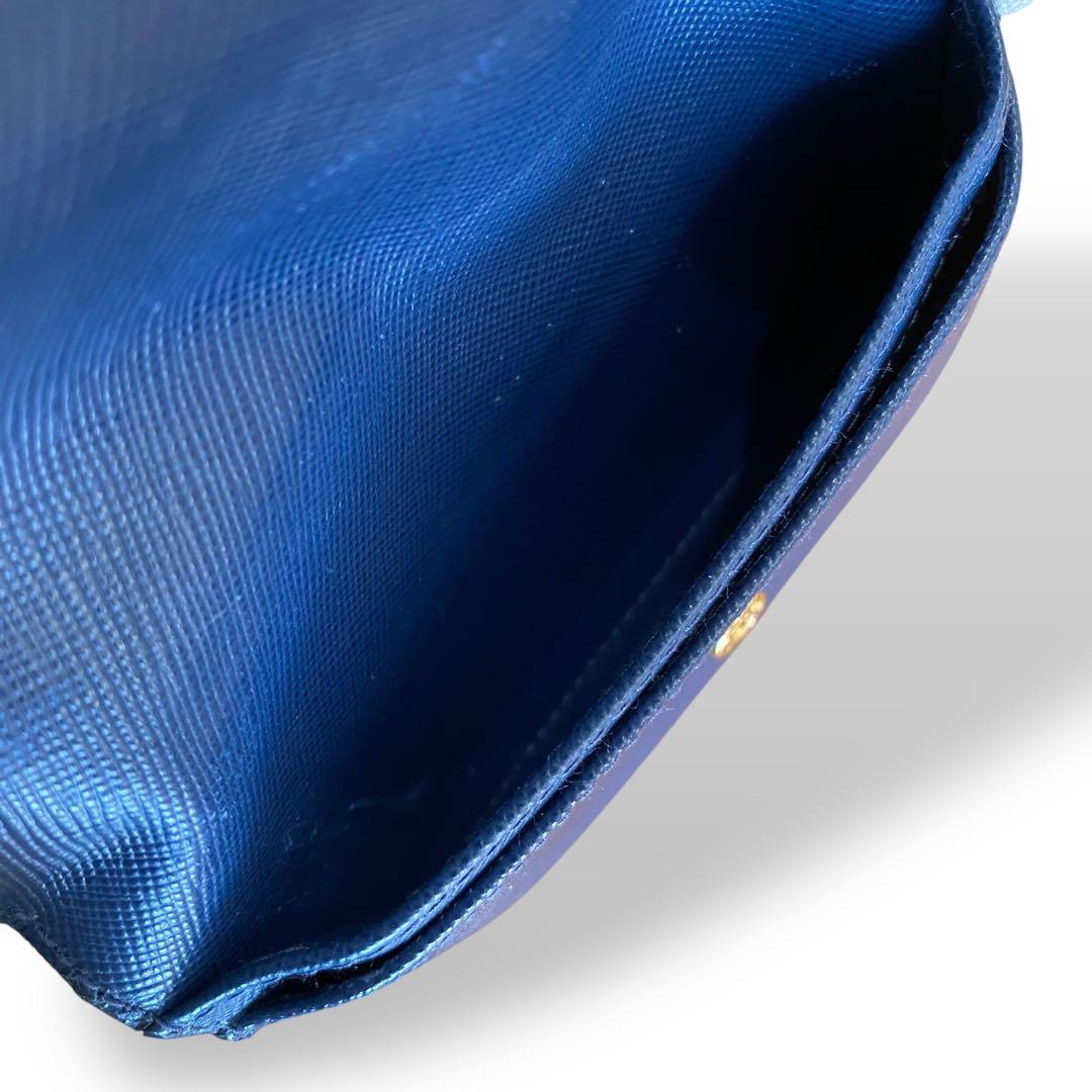 美品　PRADA　名刺入れ ネイビー サフィアーノレザー