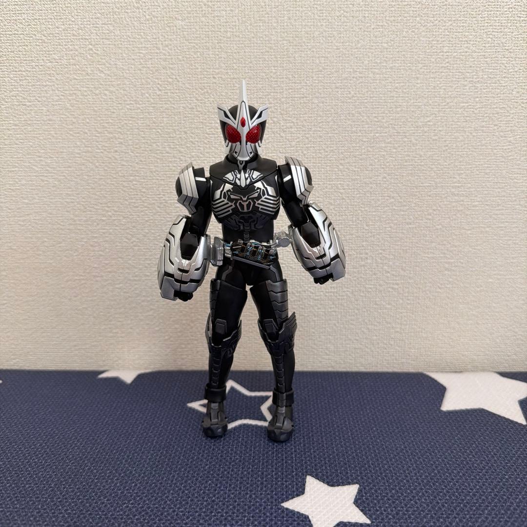 S.H.Figuarts（真骨彫製法） 仮面ライダーオーズ サゴーゾ コンボ