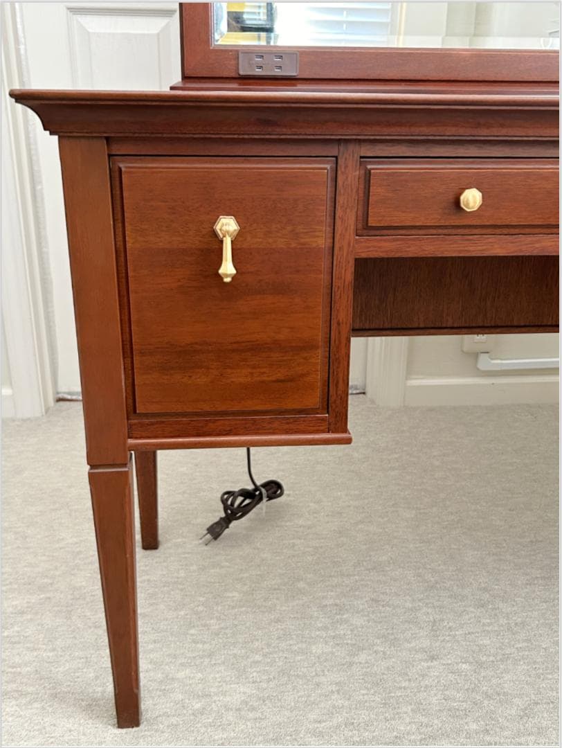 マルニ 地中海シリーズ ドレッサー & 椅子