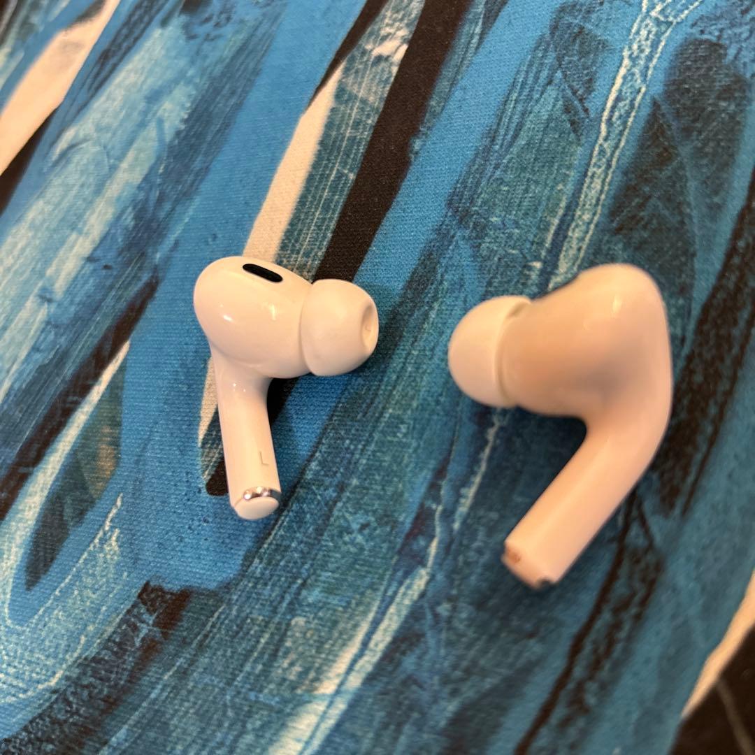 AirPods Pro 2 本体（Lightning）