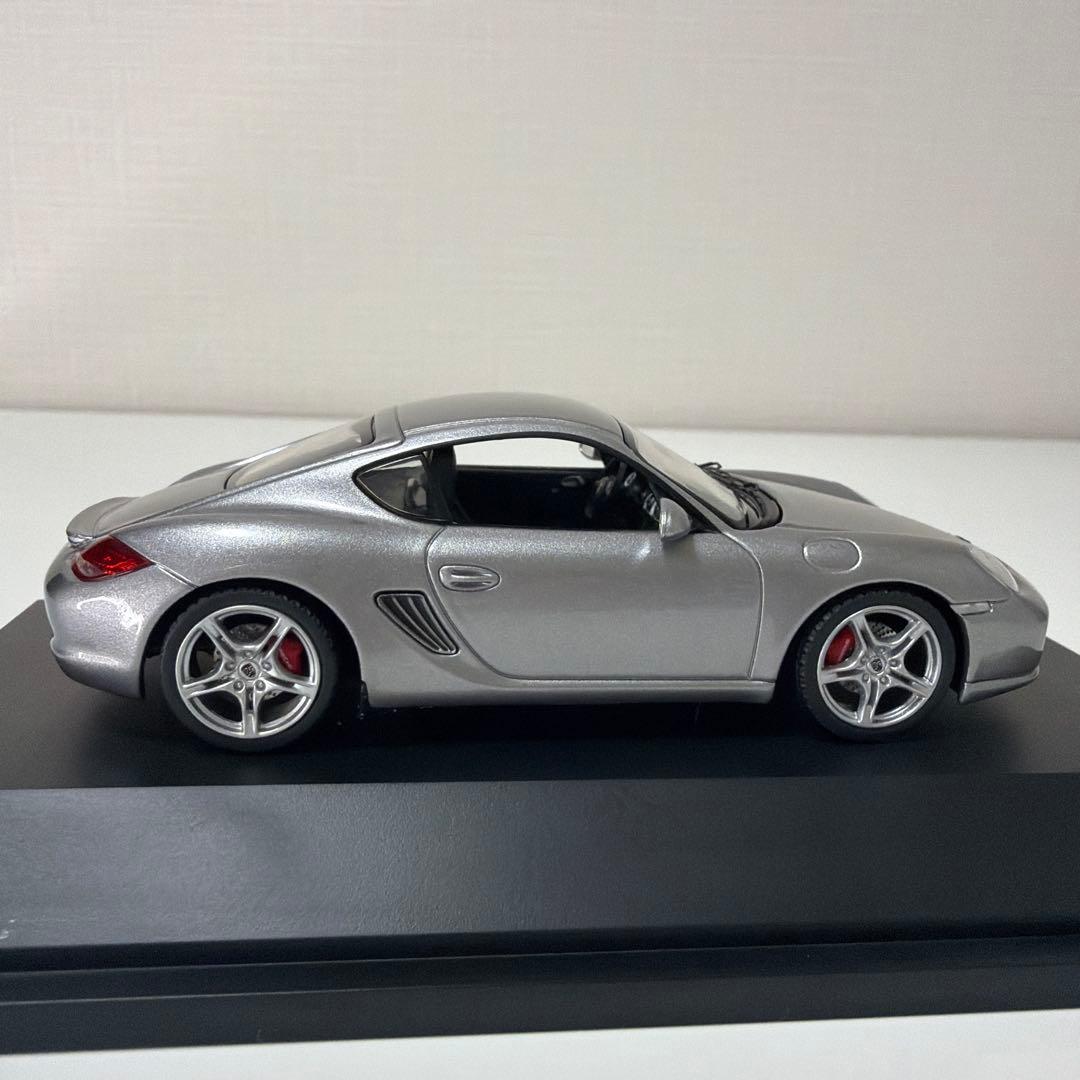 ミニカー 1/43 Porsche Cayman S / Schuco