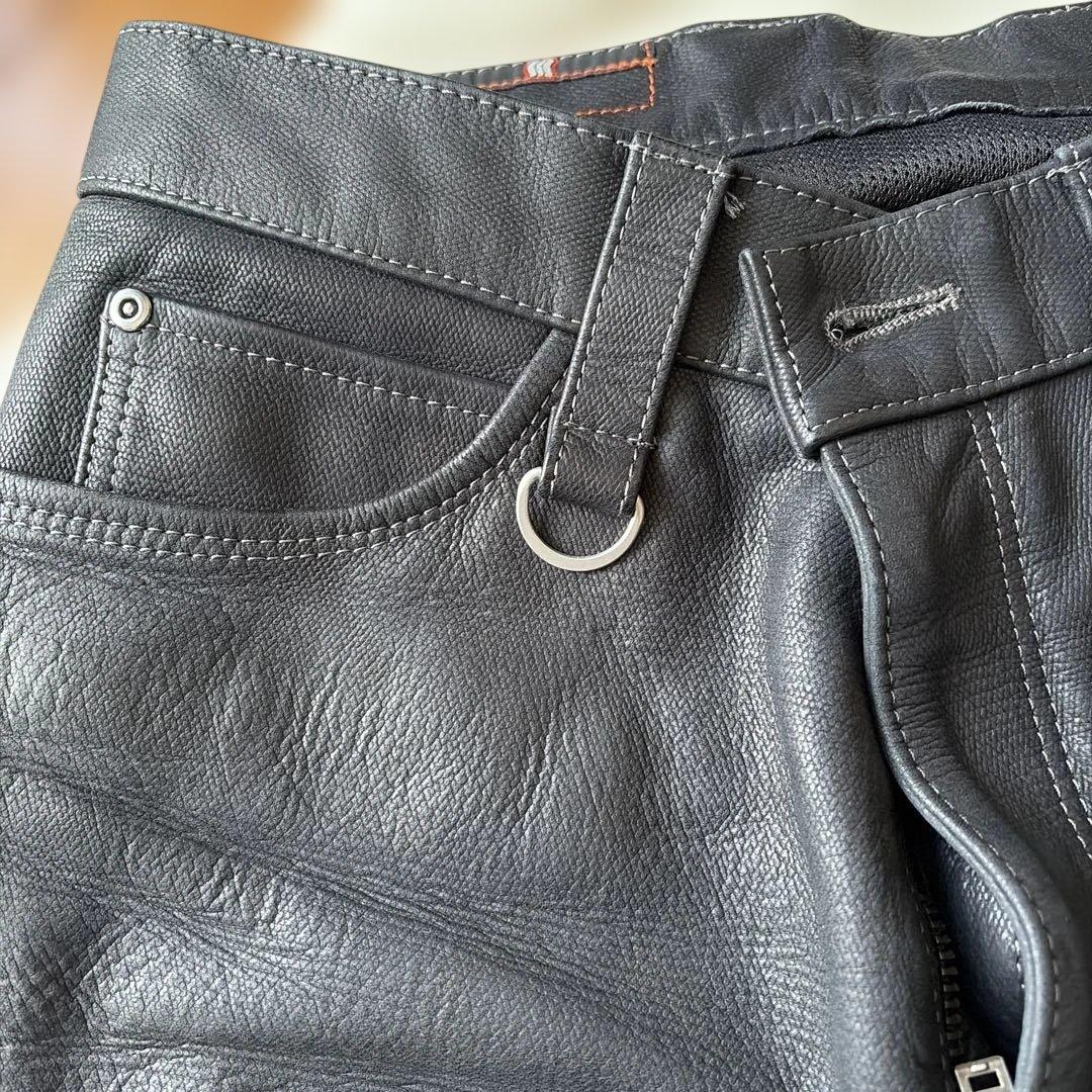 ヒョウドウ日本製レザー 黒パンツ ジッパーポケット付き