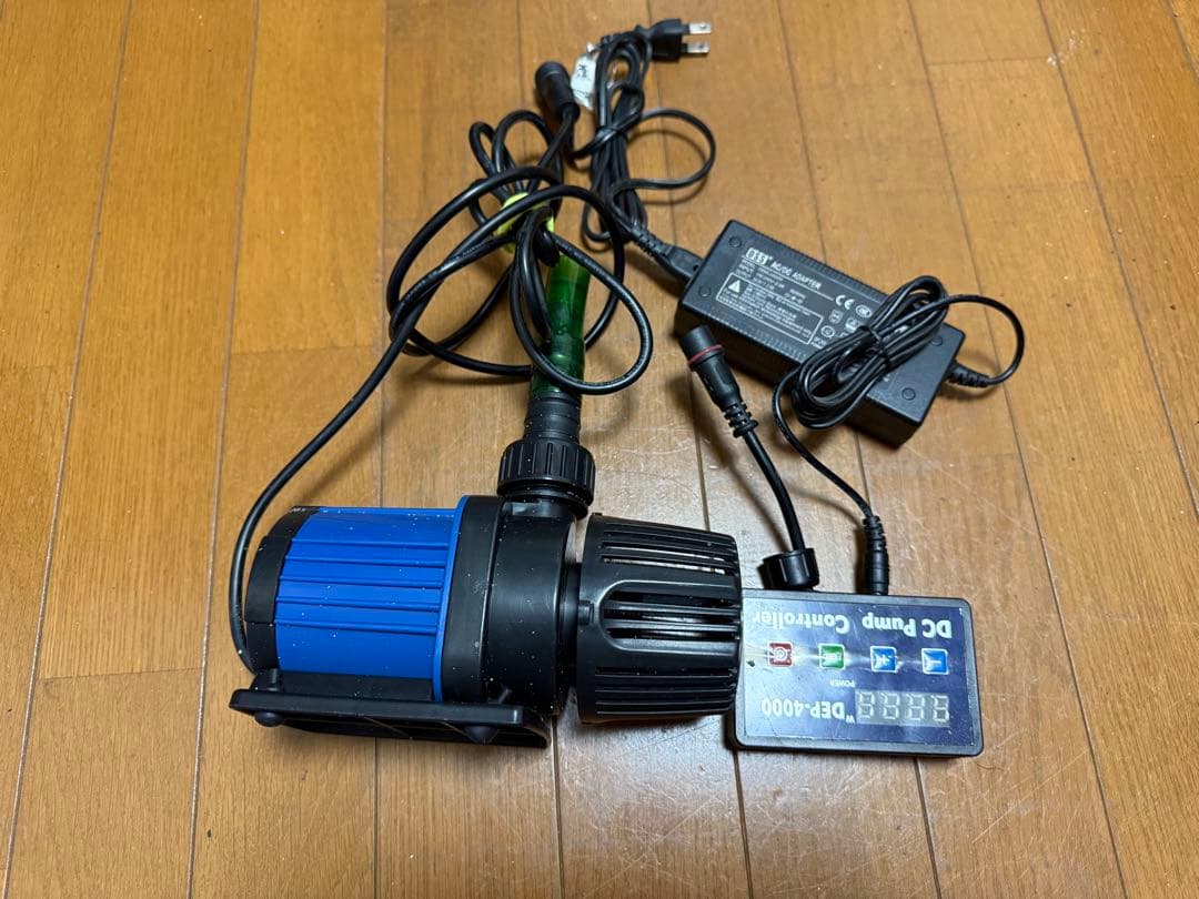 た*ン様 Hsbao社製 DEP-4000 4000L/H DCポンプ 水中