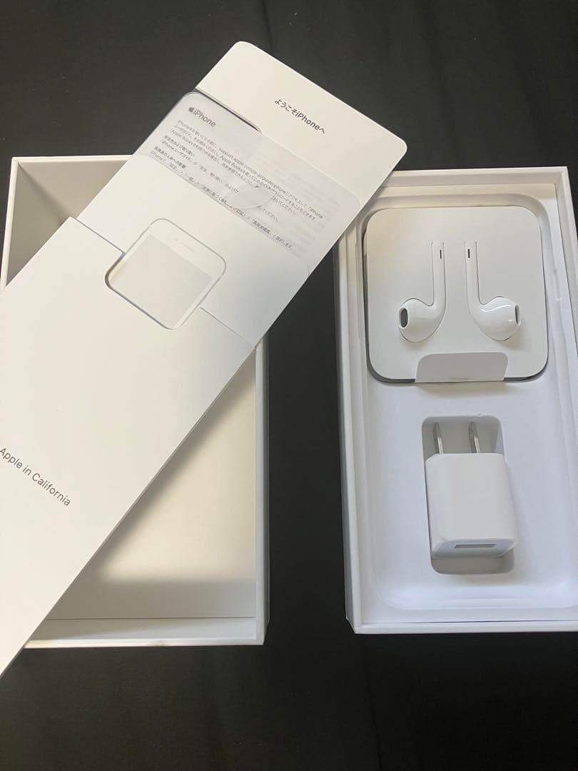 iPhone SE 第2世代 (SE2) ホワイト 64 GB SIMフリー