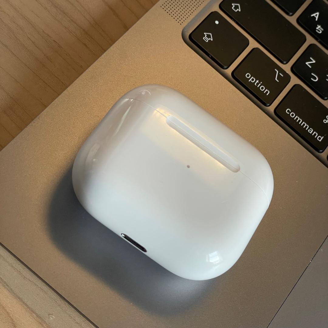 AirPods 第3世代 Lightning ケース 動作良好