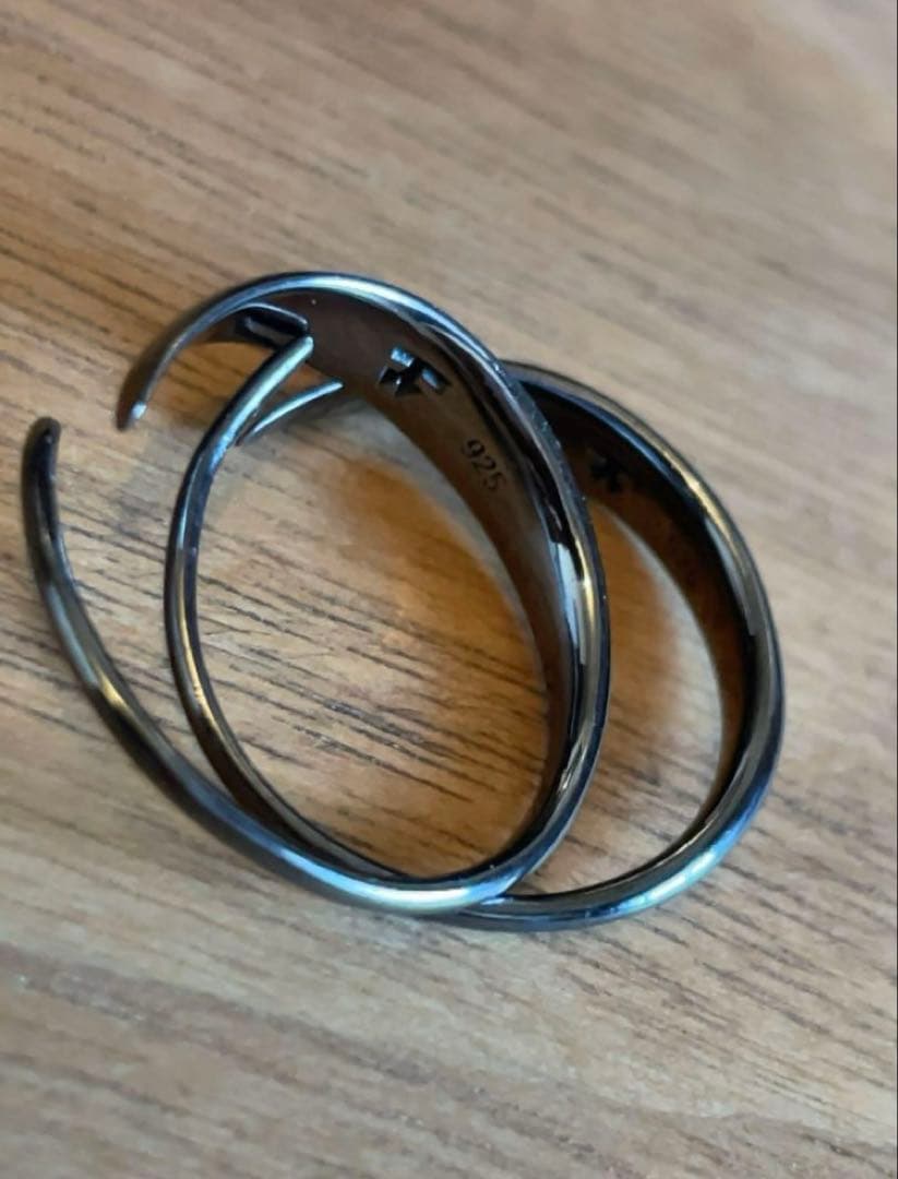 TOM WOOD フープピアス ブラック シルバー925 両耳用