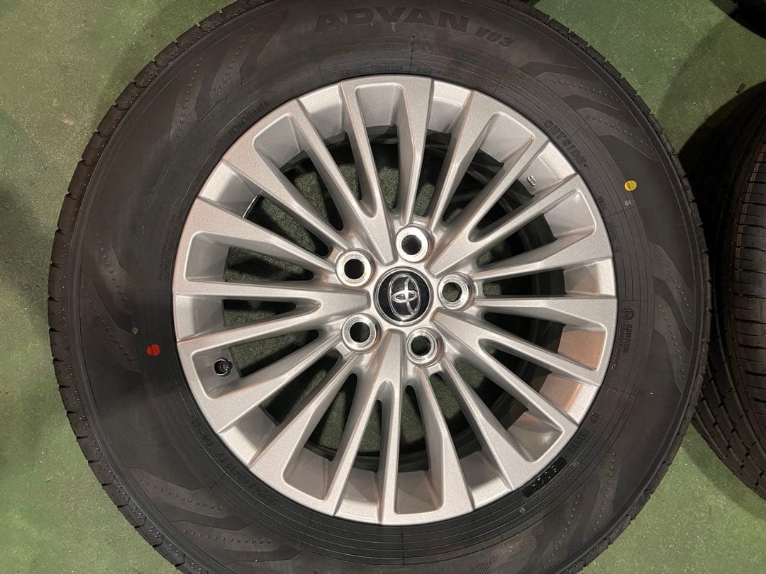 トヨタ　40アルファード　17インチ純正タイヤホイール