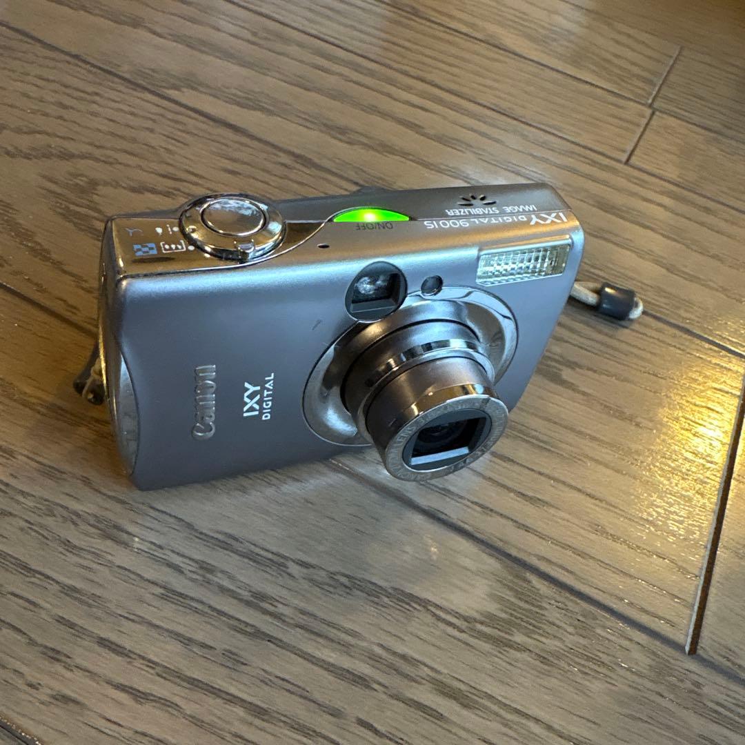 デジタルカメラ Canon IXY DIGITAL 900is