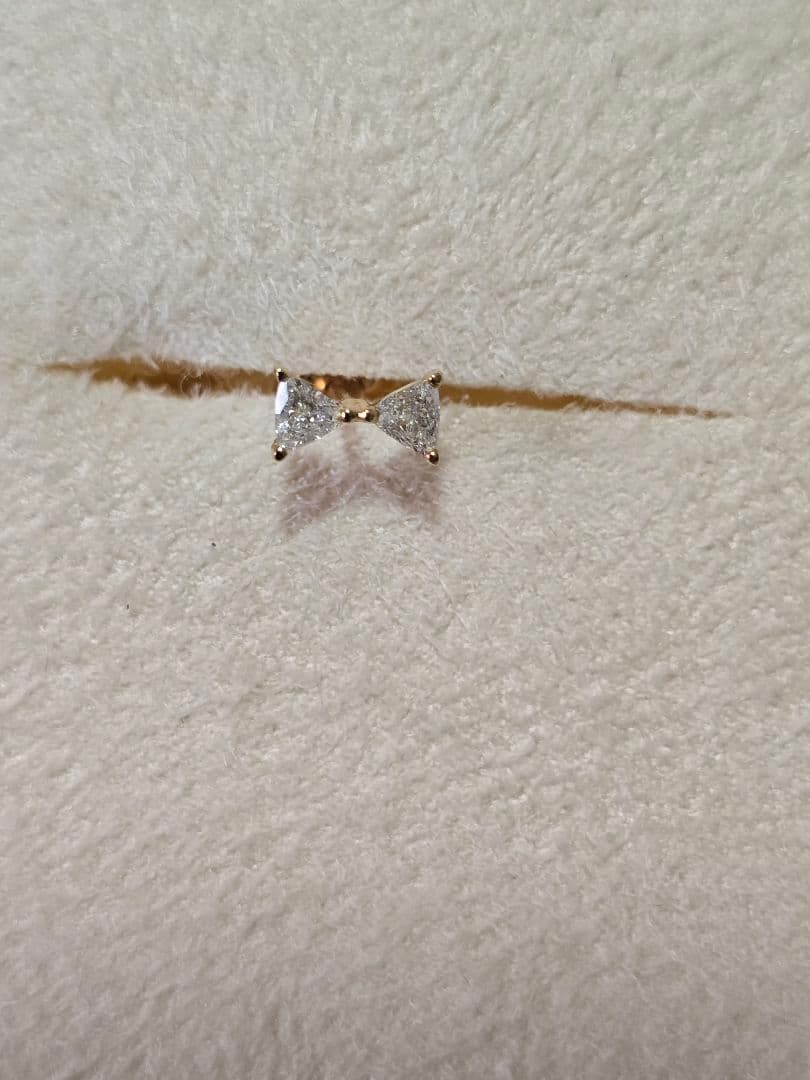 【未使用】AHKAH セブロンダイヤモンドピアス（片耳用）